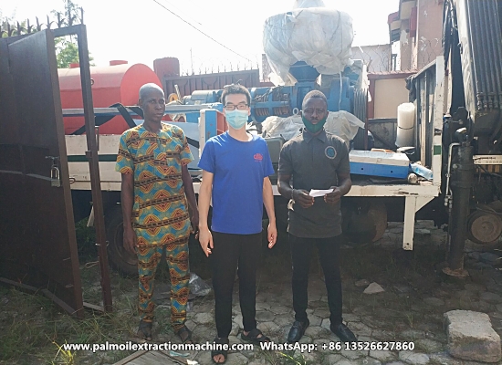 Nigerian customer directly buy small palm kernel oil extraction machine from Nigerian warehouse